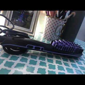 Hairbrush Straightener
